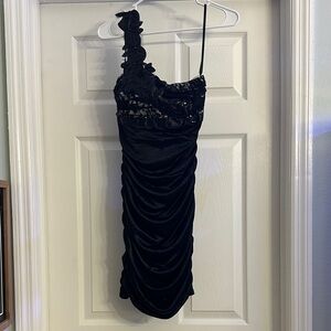 B. Smart Black One-Shoulder Ruched Cocktail Dress